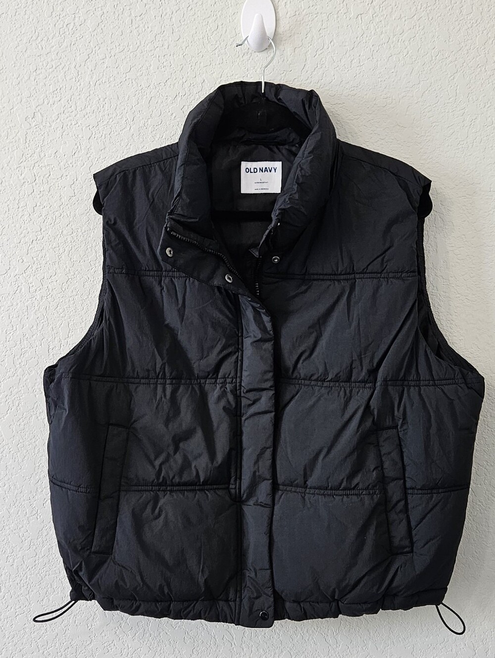Old Navy Black Quilted Puffer Vest